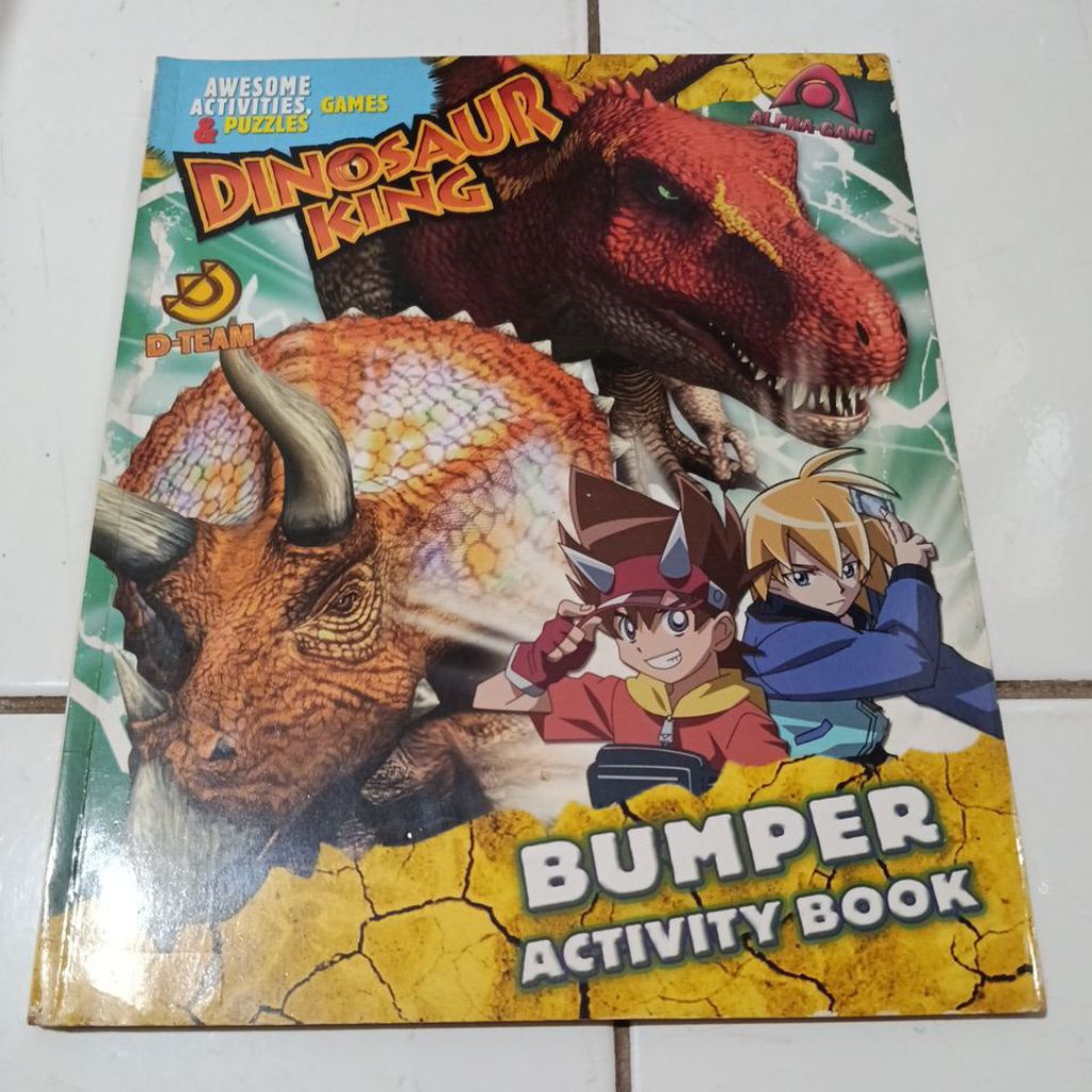 BUMPER ACTIVITY BOOK DINOSAUR KING