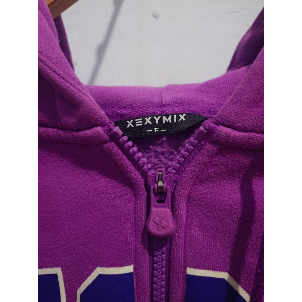 xexymix hoodie zip up ungu