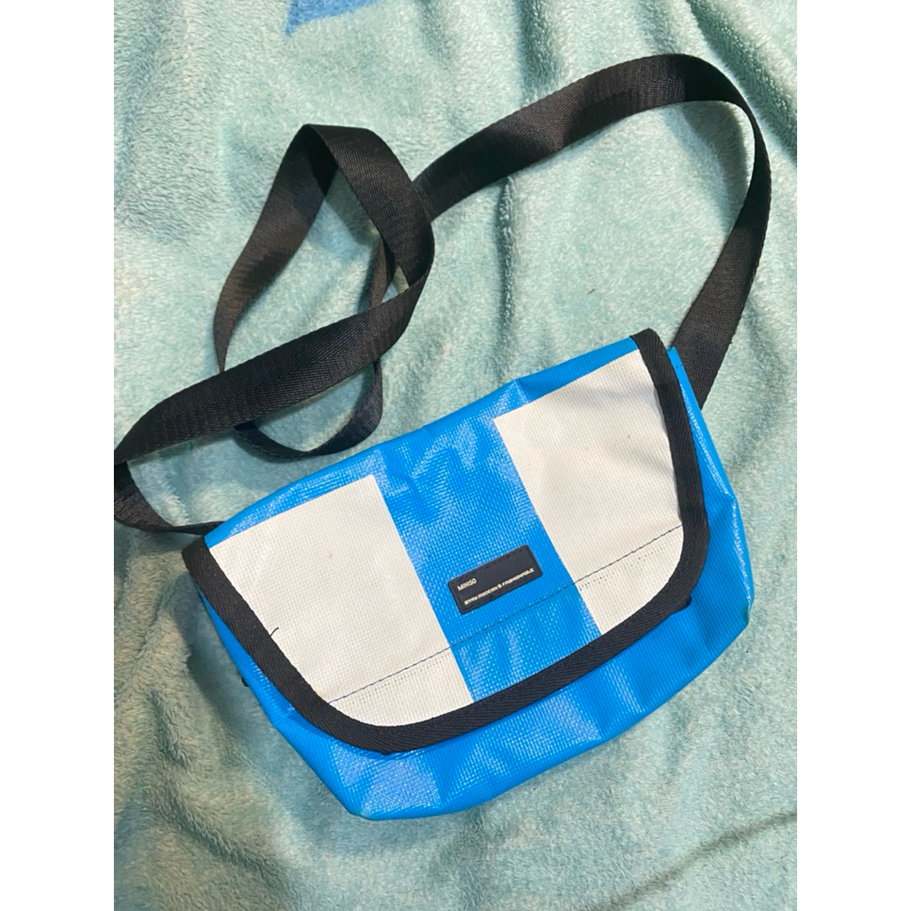 tas miniso/miniso slingbag