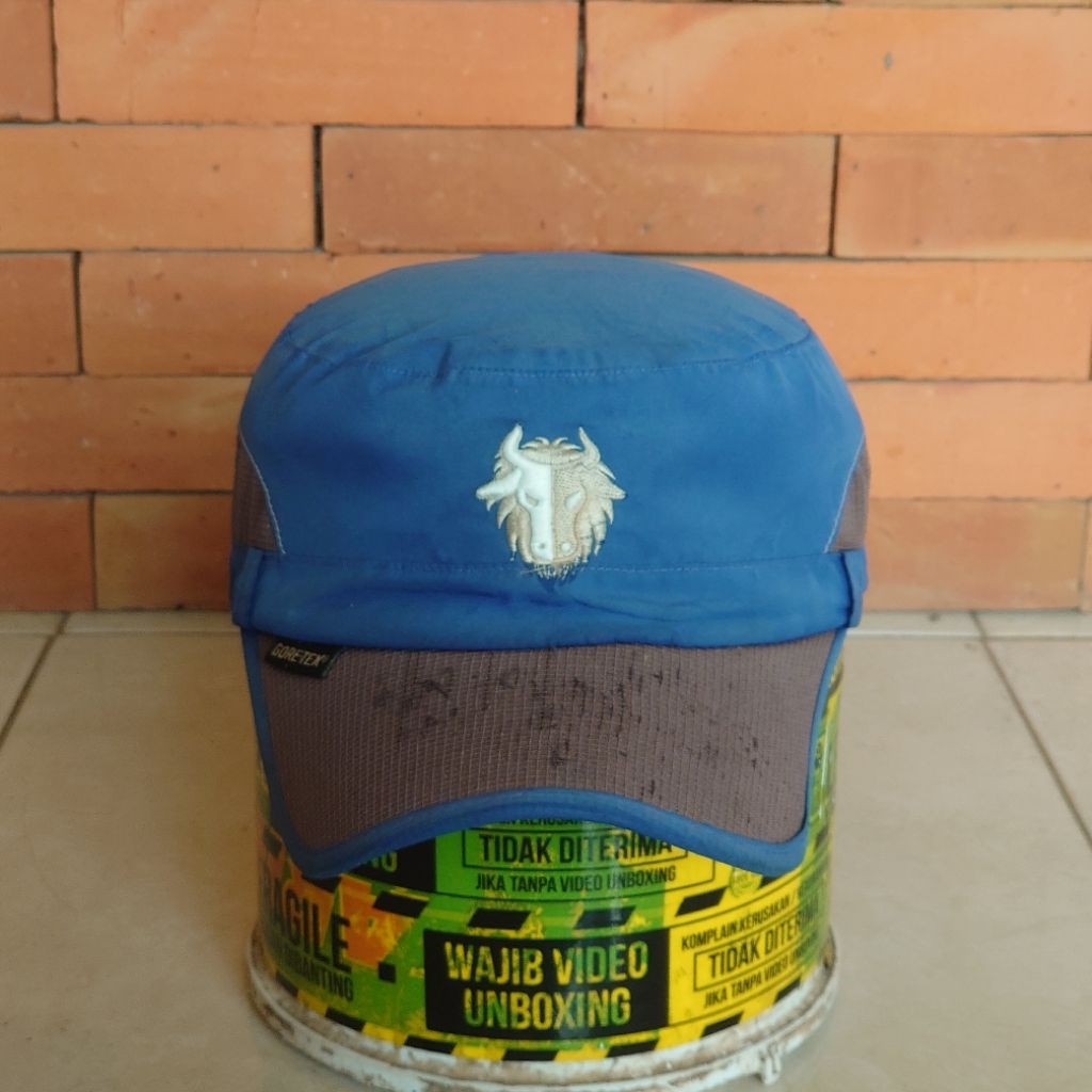 TOPI OUTDOOR BLACK YAK ORIGINAL