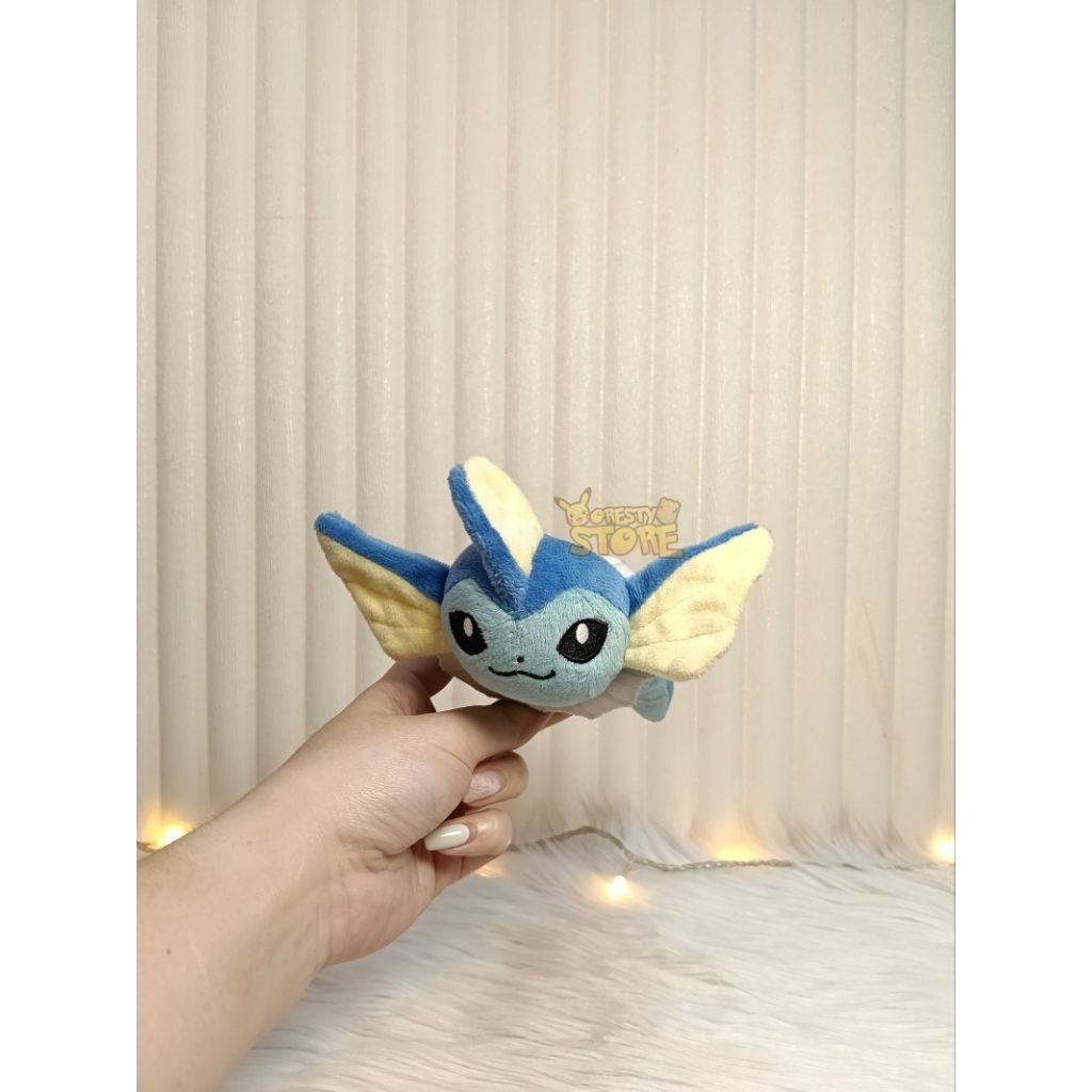 Boneka Pokemon Vaporeon Kuttari - Pokemon Center