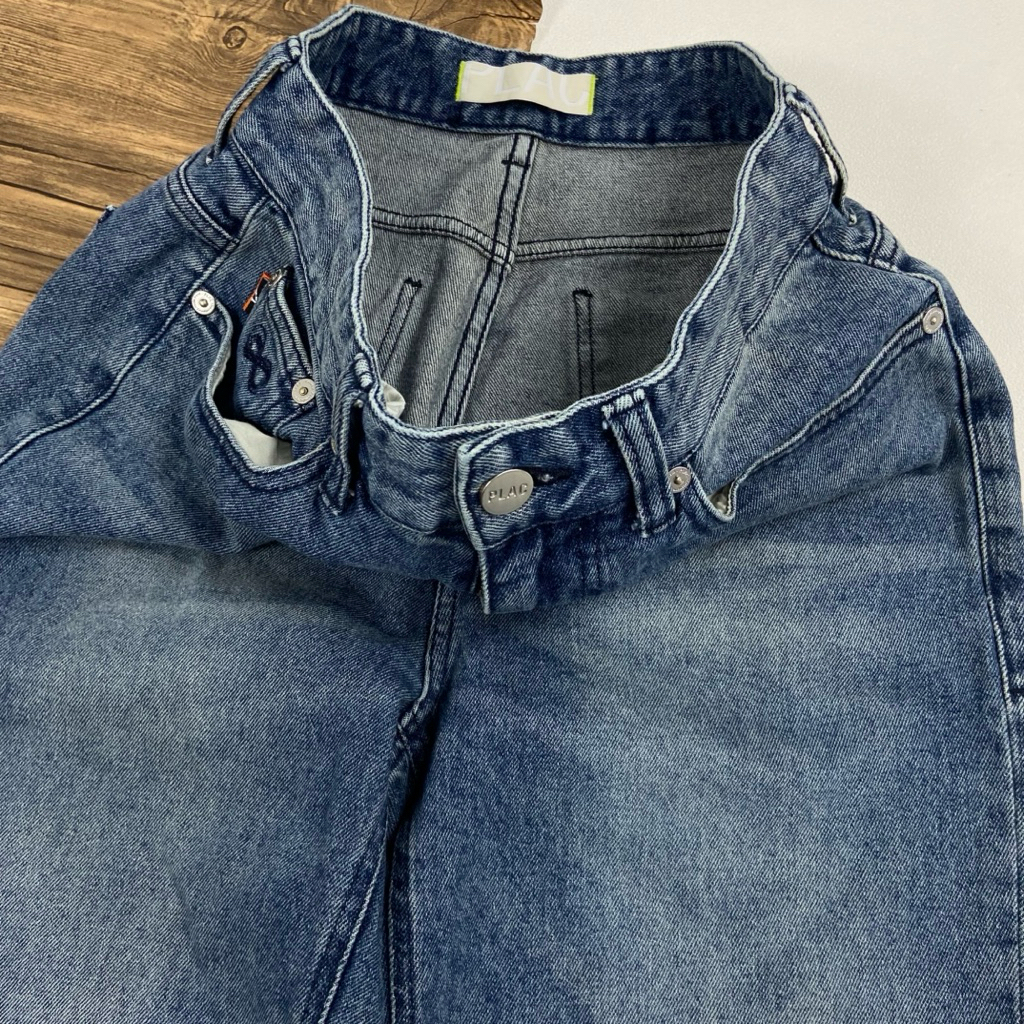 PLAC Jeans