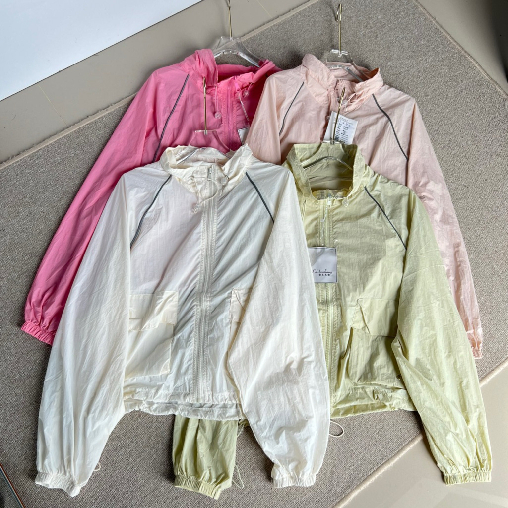 PARACHUTE SPORTY JACKET | Jacket Wanita | Outift Olahraga | Jacket Parasut | Jacket Olahraga