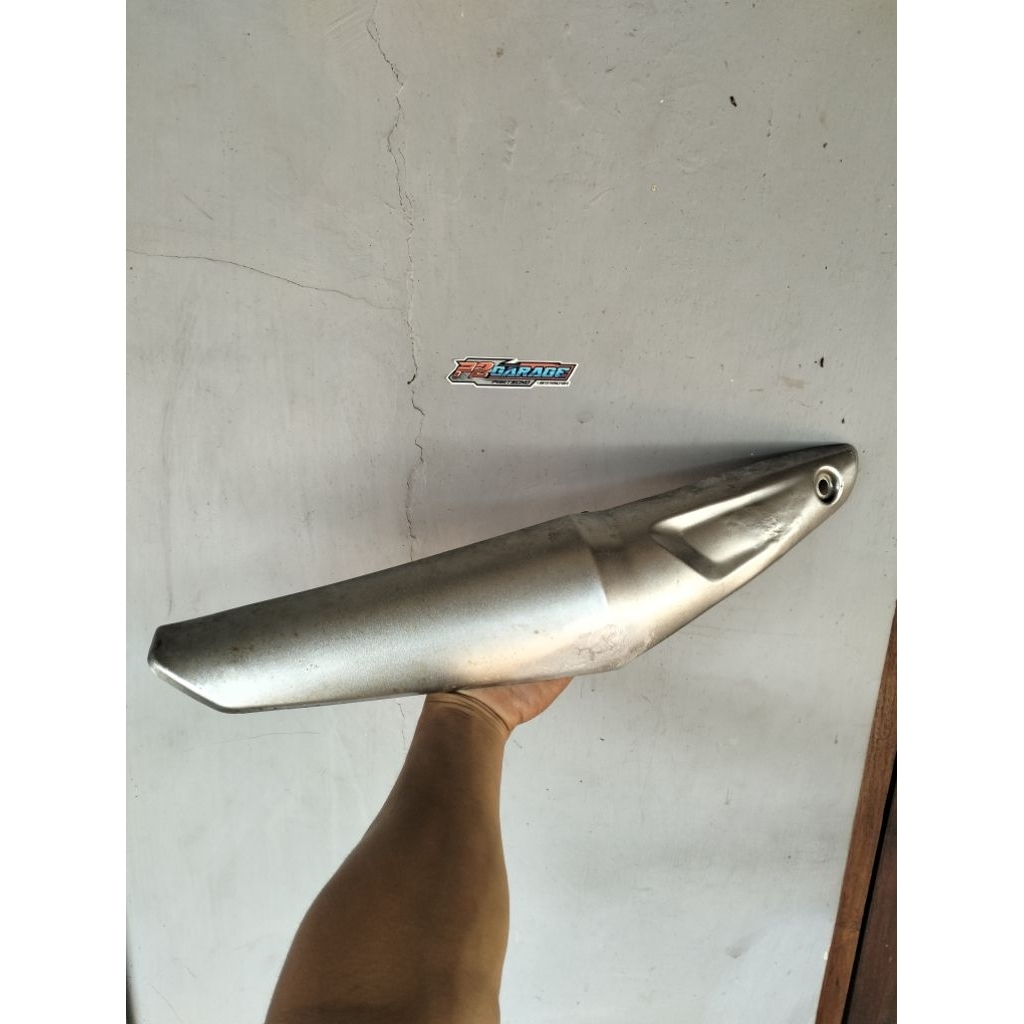 Cover tameng knalpot Cbr cbr 150 k45a K45 lokal original