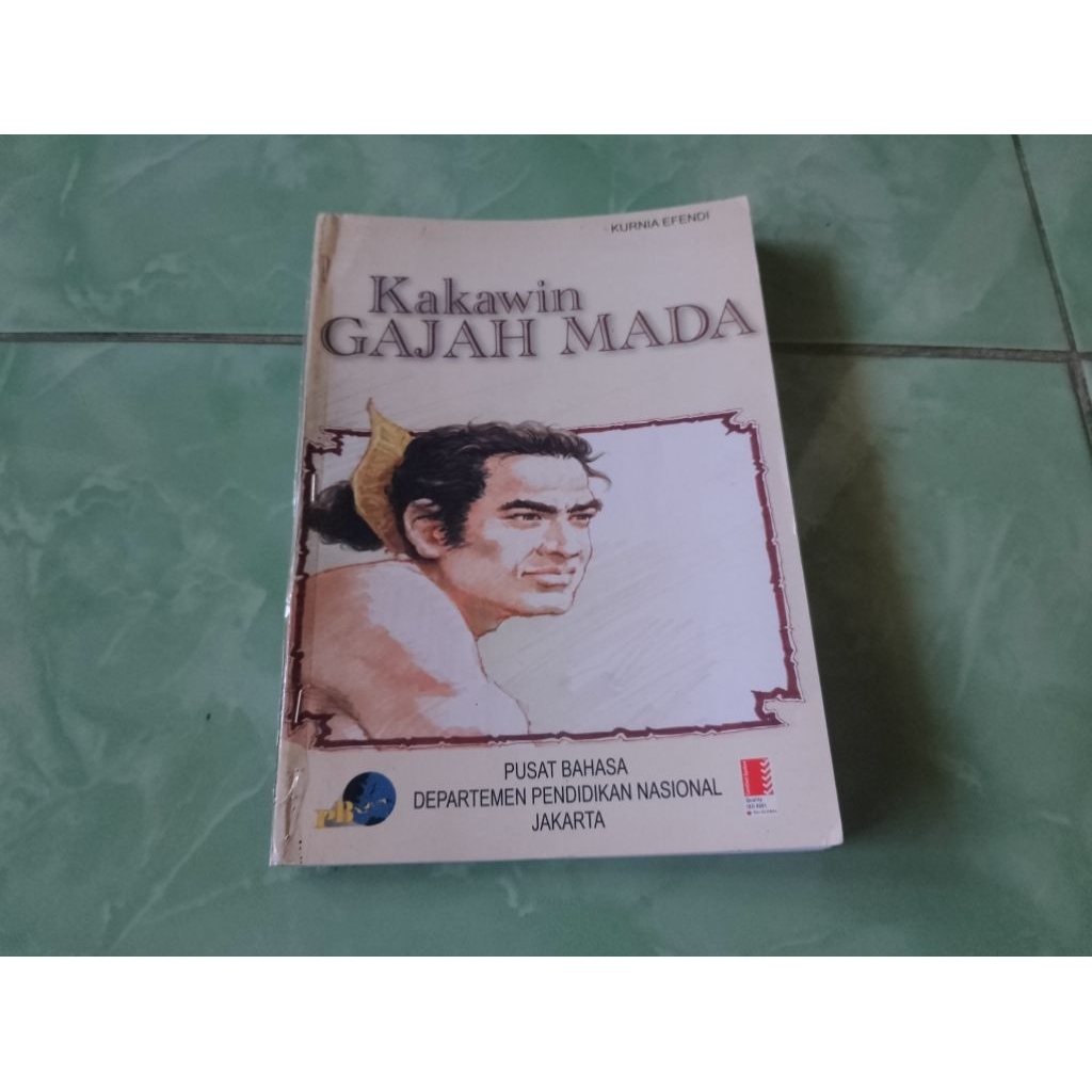 Novel Kakawin Gajah Mada Oleh Kurnia Efendi [Preloved Original]