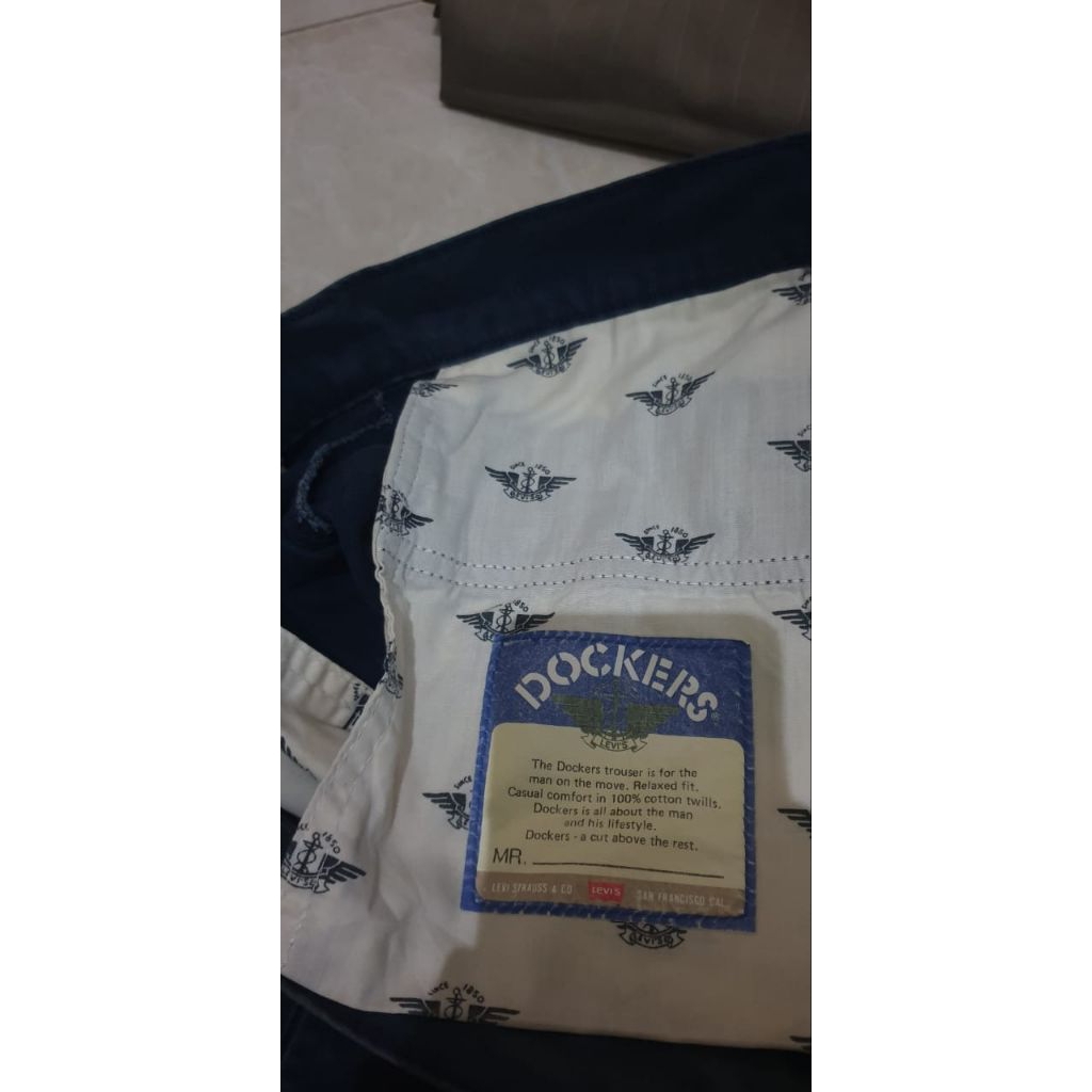 celana navy Levi's dockers Ori preloved