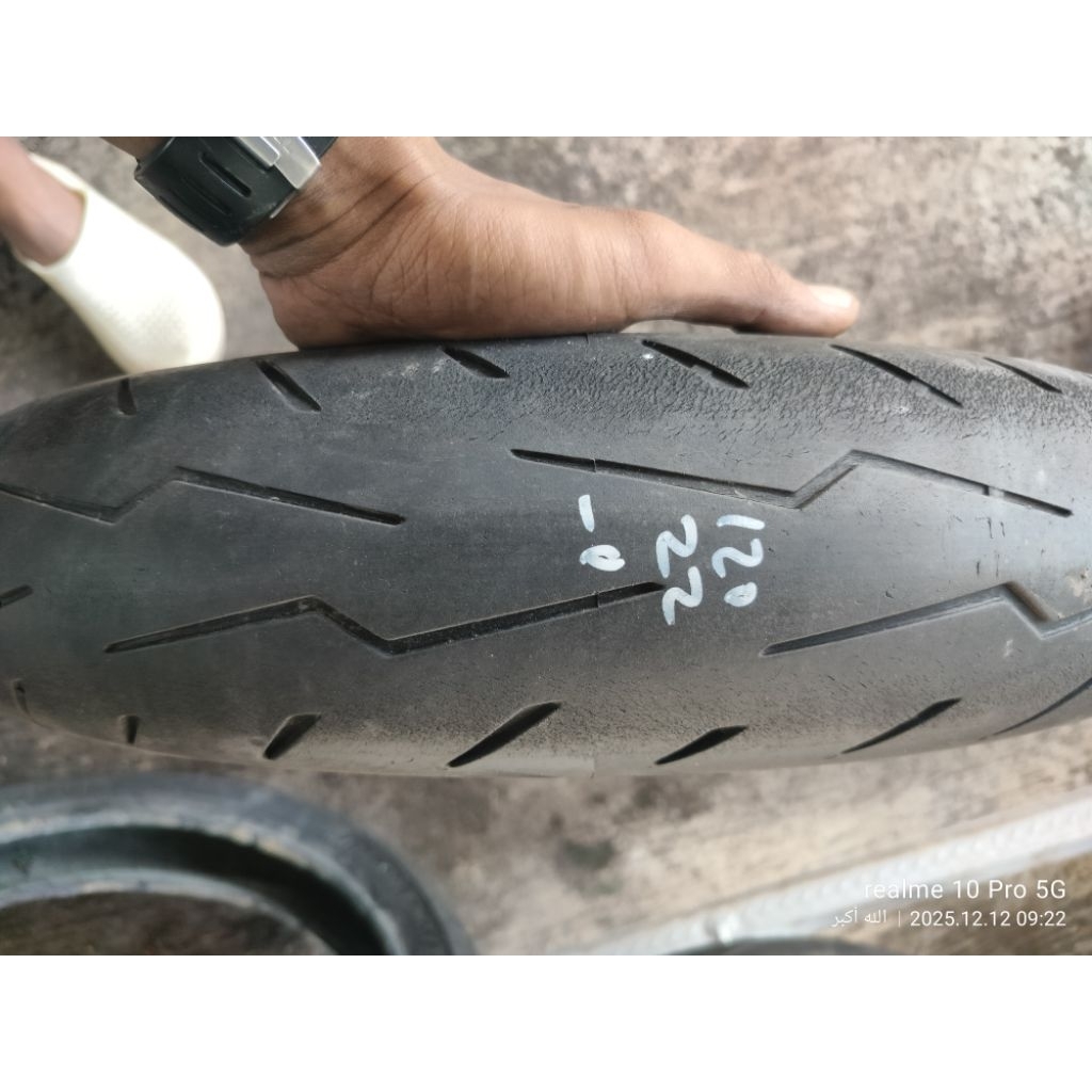 ban pirelli rosso 120-70-17