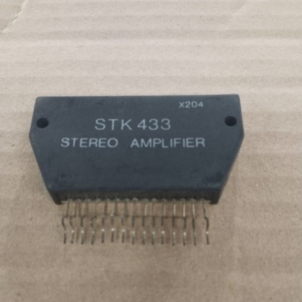 STK 433 IC POWER STEREO