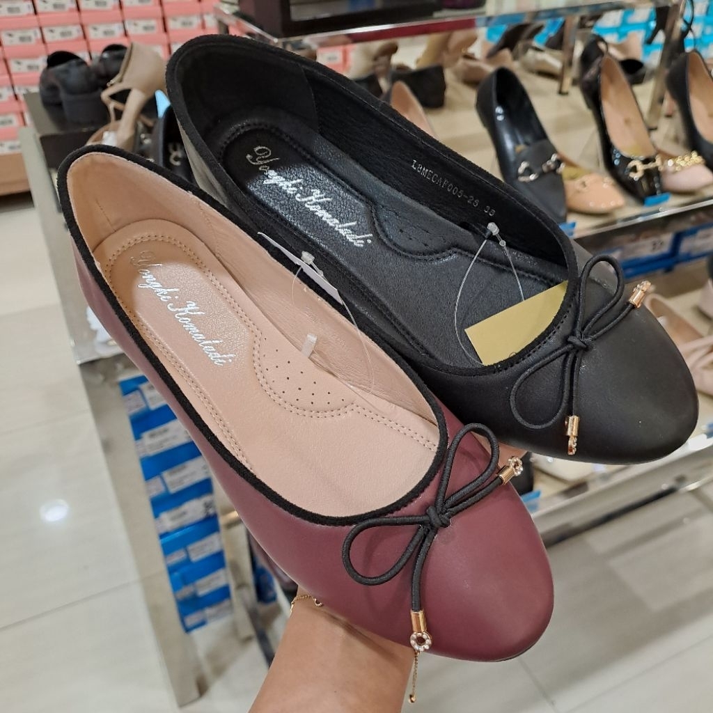 sepatu flat wanita yongki komaladi