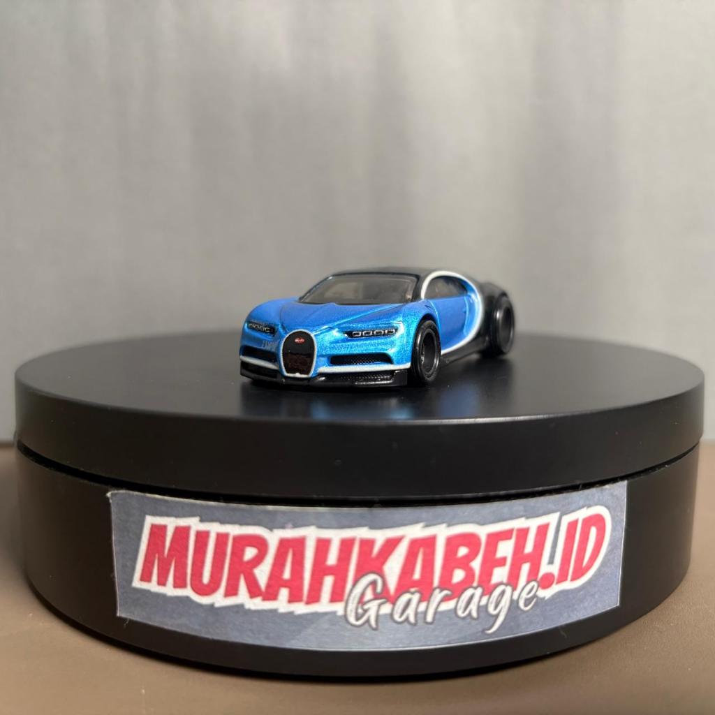 Hot Wheels Premium '16 Bugatti Chiron - Exotic Envy 2021