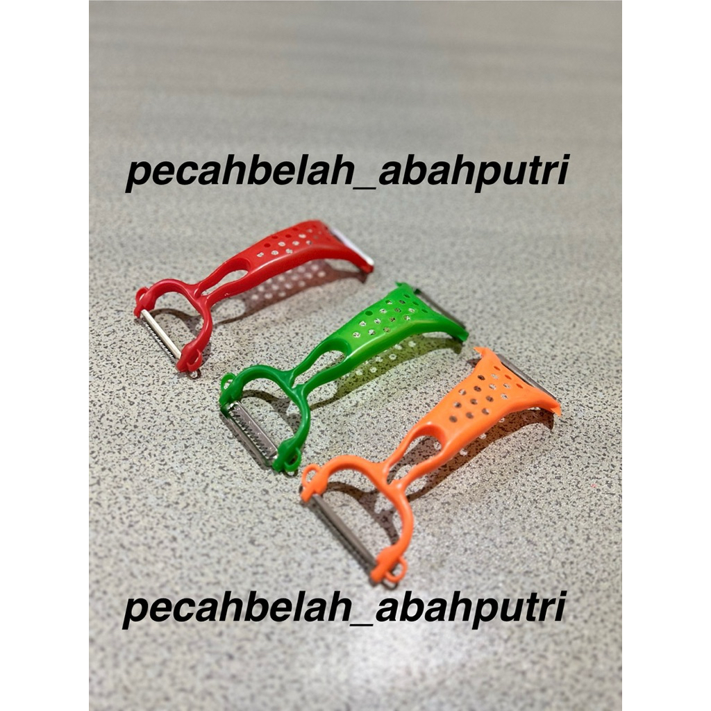 Alat pengupas kulit wartel/kentang/alat kupas kulit buah // pleer 4in1