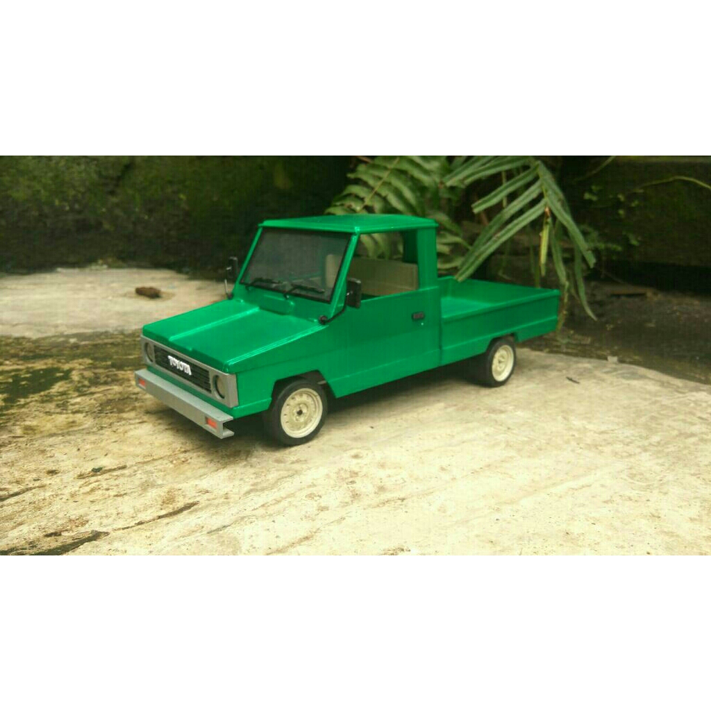 miniatur mobil kijang kotak pickup