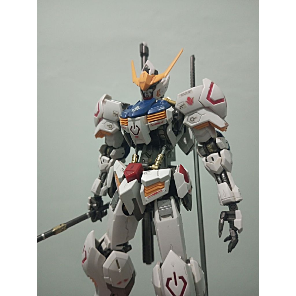 Gundam mg barbatos Bandai not hg rg