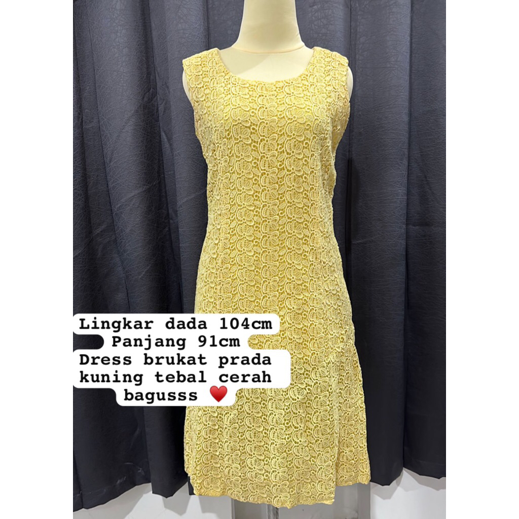 Dress brukat prada kuning