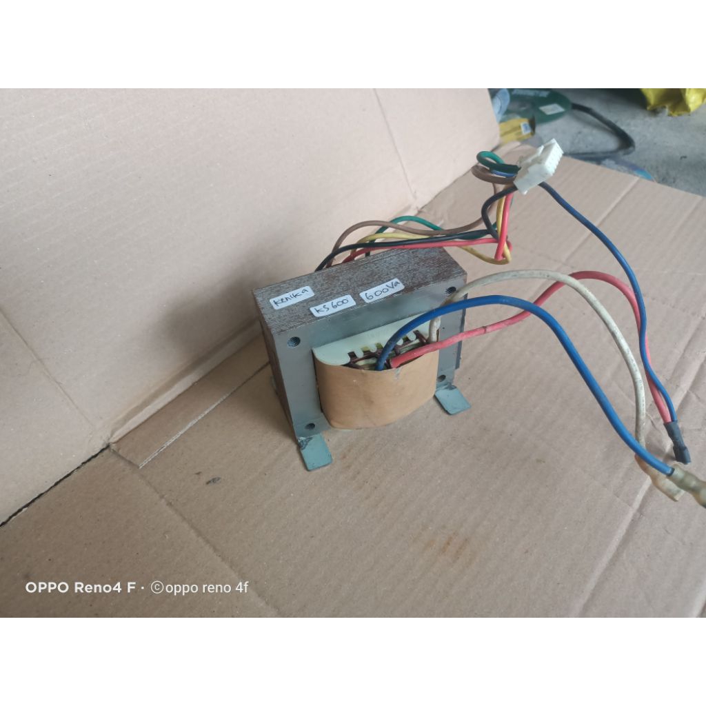 Travo bekas copotan UPS kenika 600VA  second normal