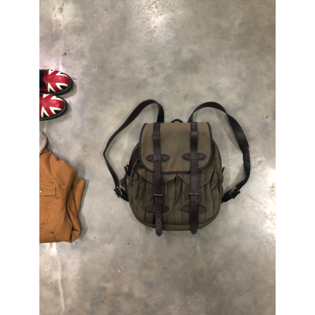 Filson rucksack bagpack