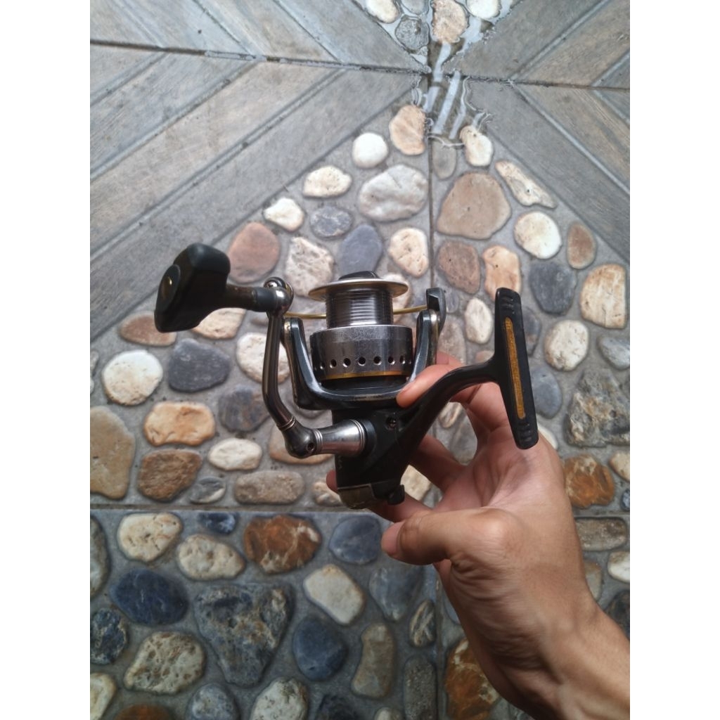 Reel ryobi ecusima 3000