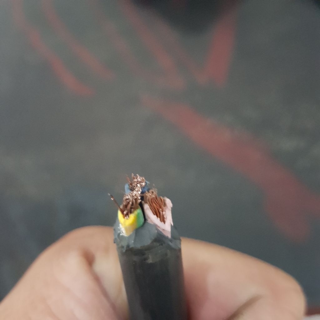 KABEL ETERNA 3X2.5 NYYHY SERABUT HITAM METERAN