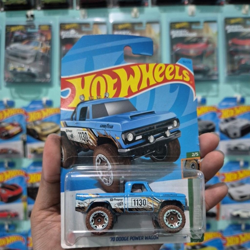 HOT WHEELS DODGE POWER WAGON BIRU