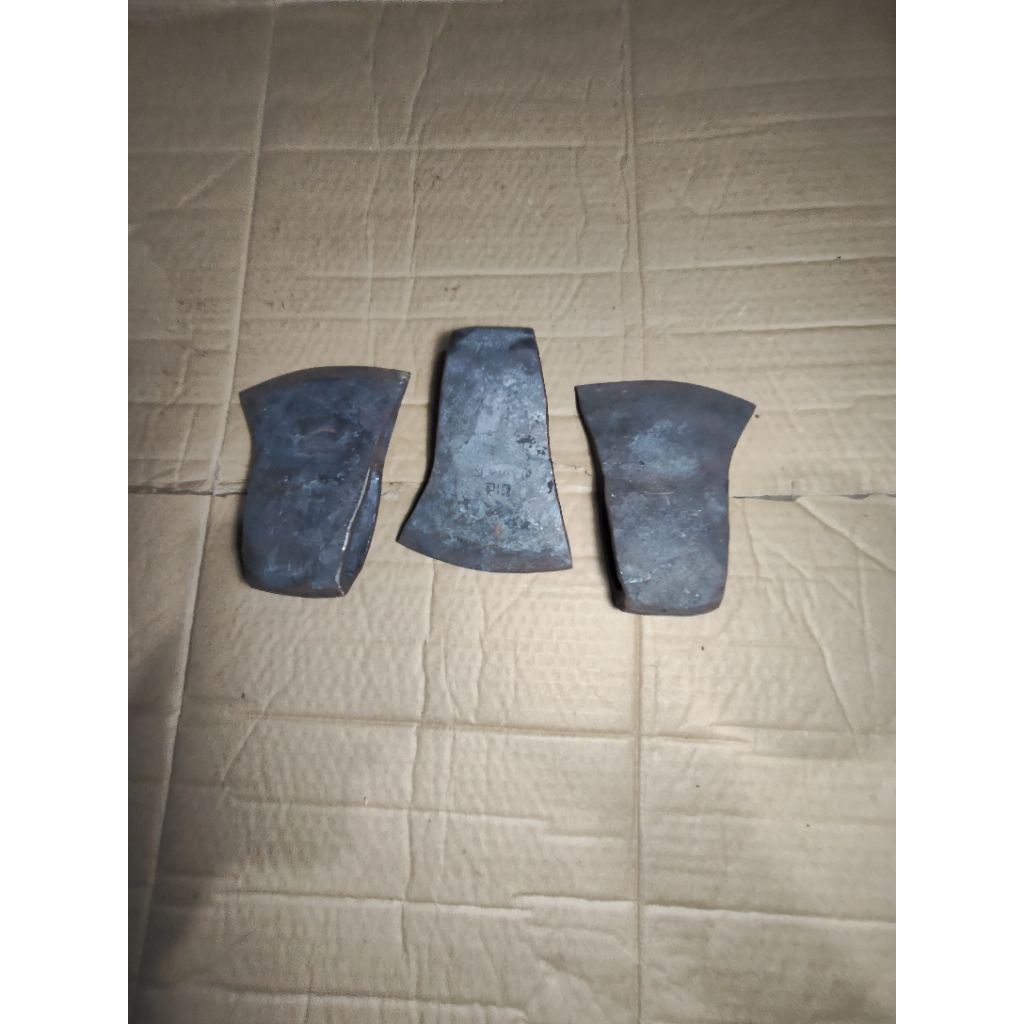 KAPAK BESAR ALAT PERTUKANGAN