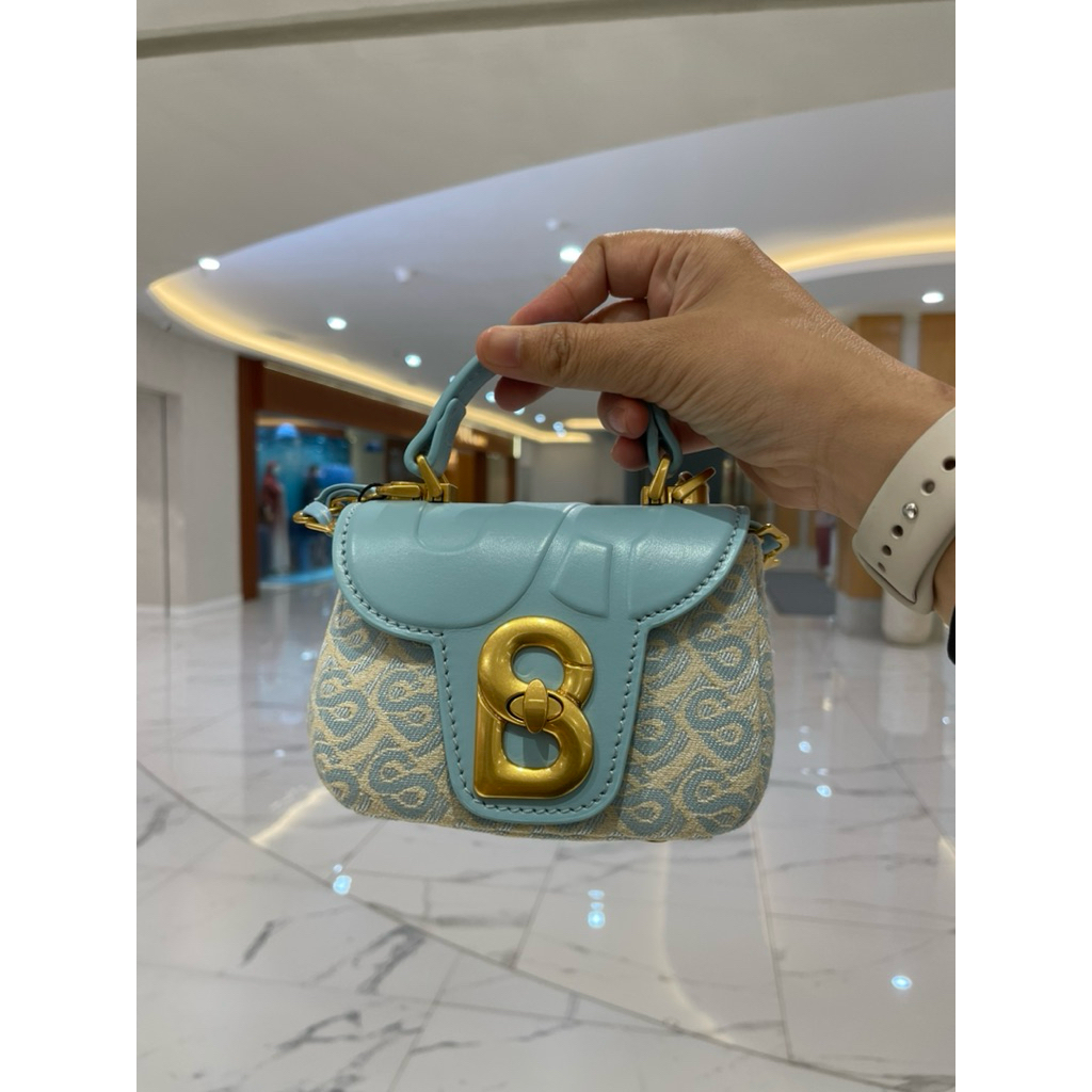 BUTTONSCARVES ALMA LEATHER MICRO BAG