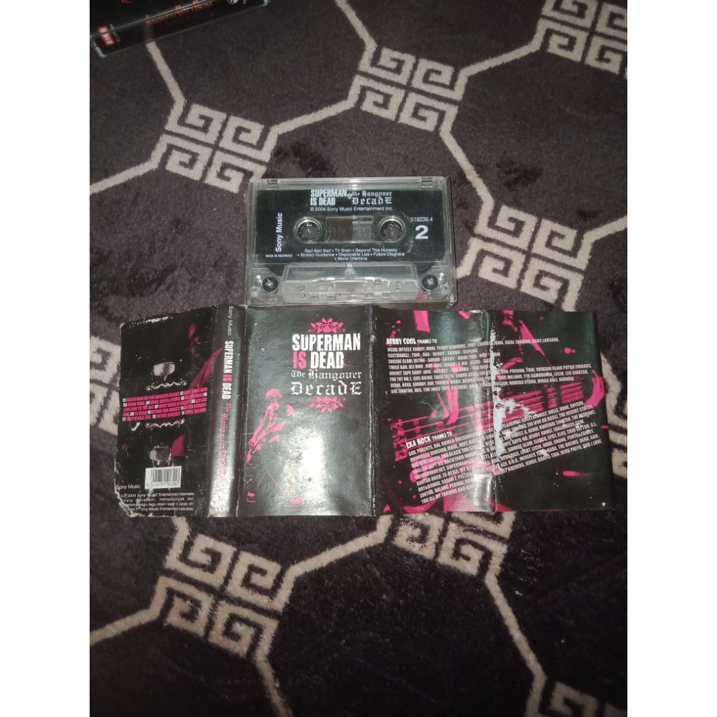 kaset pita superman is dead the hangover