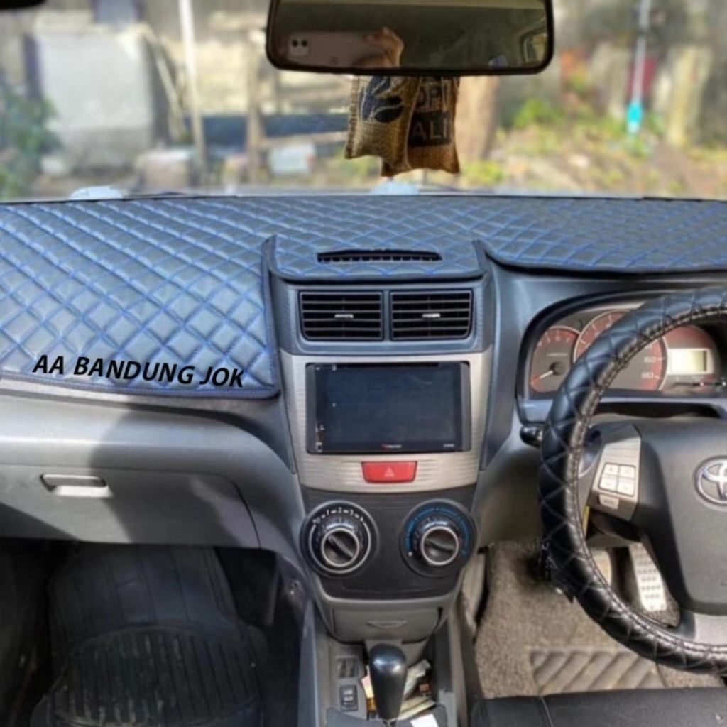 Alas Dashboard Mobil Avanza/Xenia Tahun 2012-2019