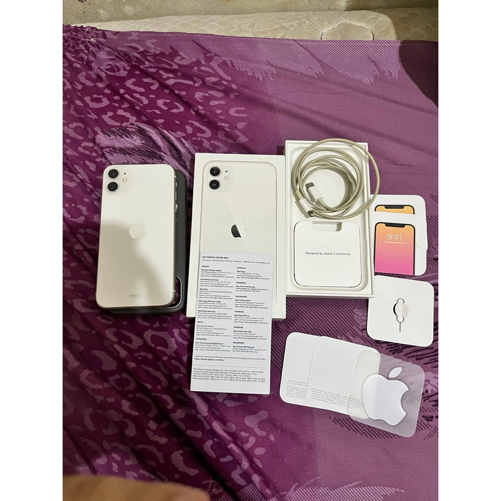 iphone 11 white ibox 128gb ( baca deskripsi )