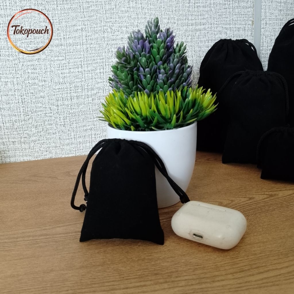 pouch serut bludru sebaguna / tas serut bludru