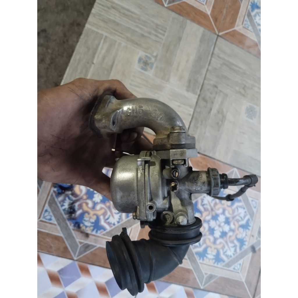 karbu copotan supra lama/supra fit