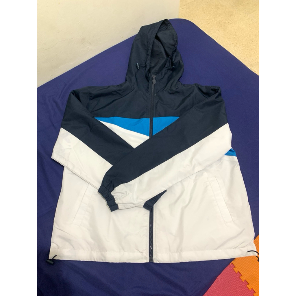 3second sporty jaket semi parasut / jaket wanita pria three second