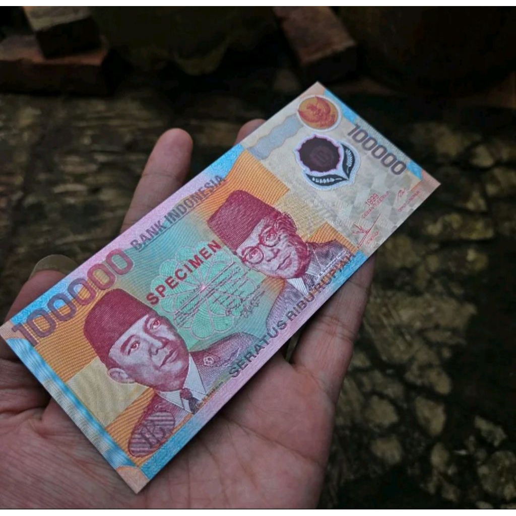 uang gold foil  100000 polimer 1999 cantik untuk hadiah atau koleksi hiasan
