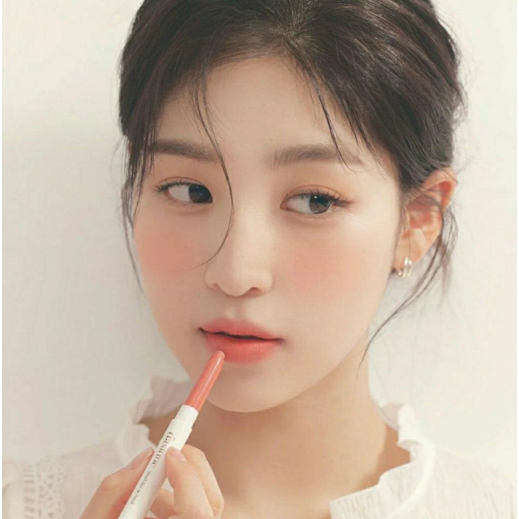[READY] DASIQUE Mood Blur Lip Pencil
