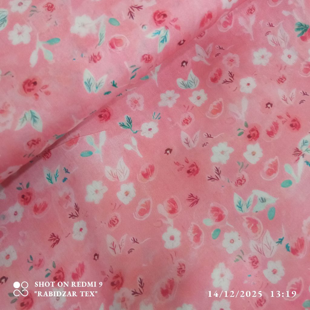 KAIN COTTON SNOWN RAYON PREMIUM BUNGA GRADASI PAYA