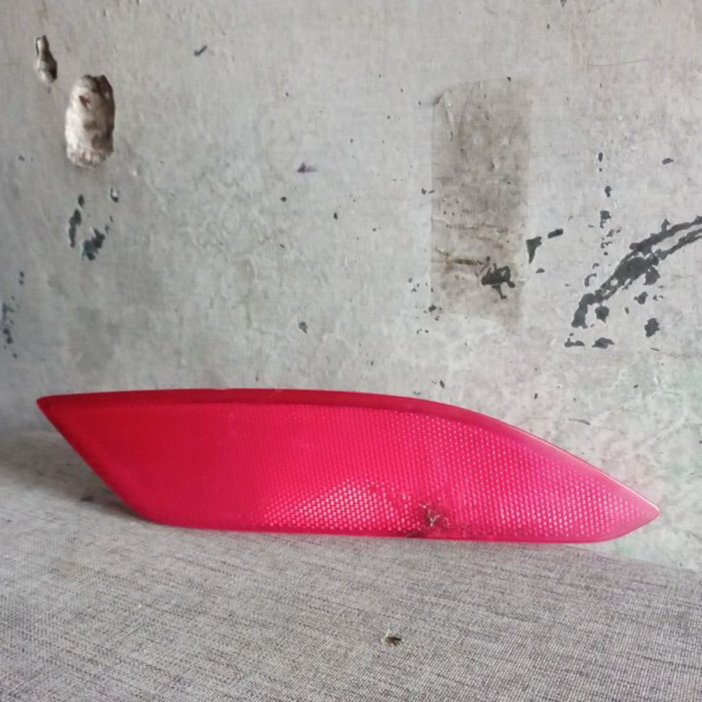 Lampu Reflektor bemper mobil Honda HRV