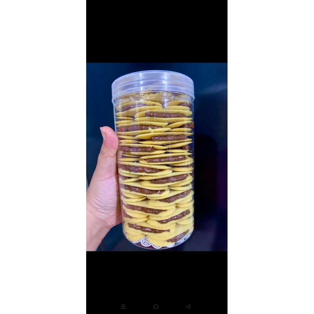 Lidah kucing Nutella