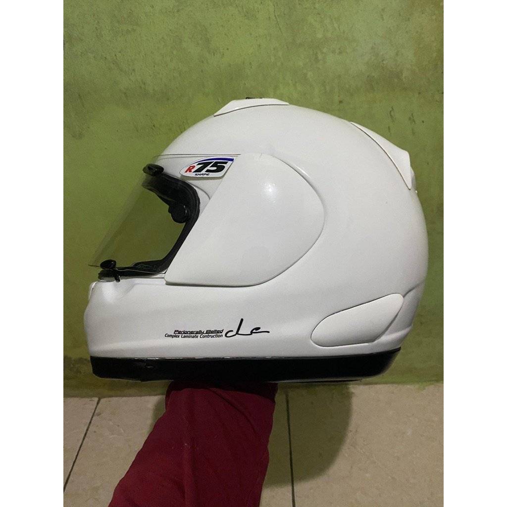 Helm Arai Profile Size L
