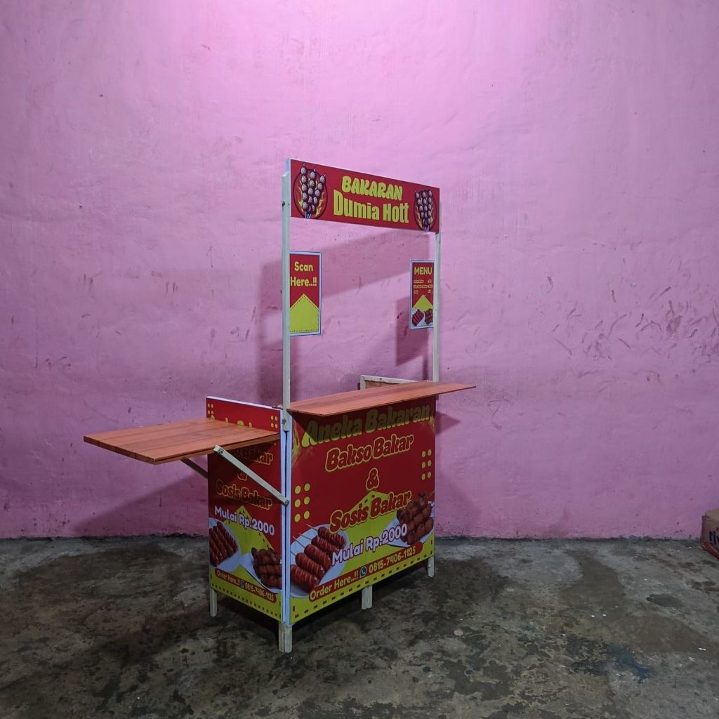 Booth kayu lipat (Belum pernah pakai) free payung