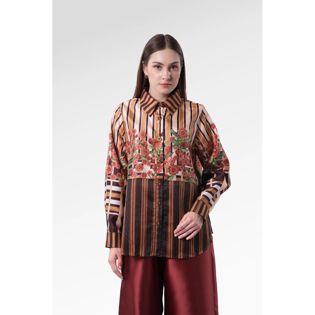Benang Jarum Selena Mix Fabric Shirt