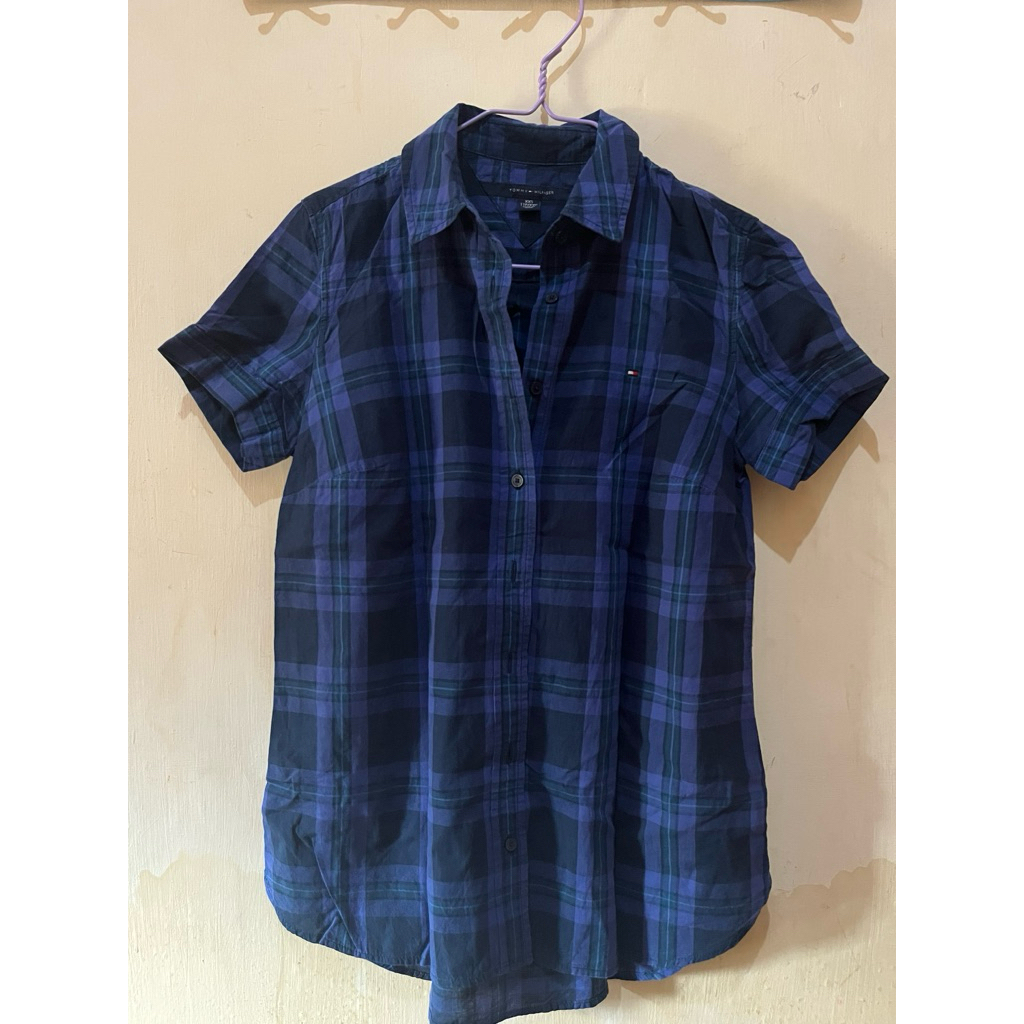 Tomy Hilfiger  - Kemeja Wanita