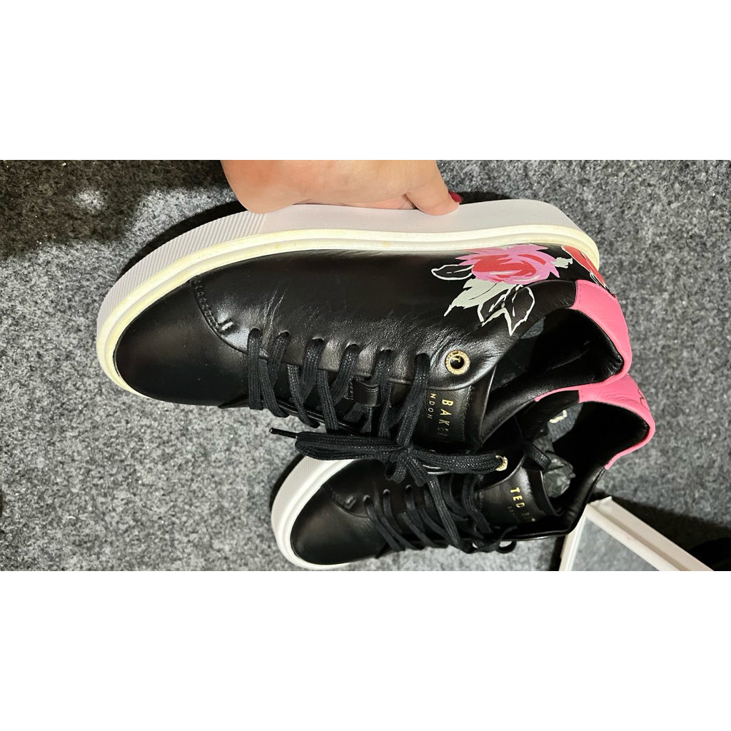 sepatu Ted  baker original