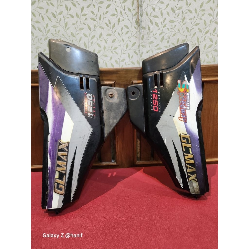 tutup cover accu aki honda gl max original