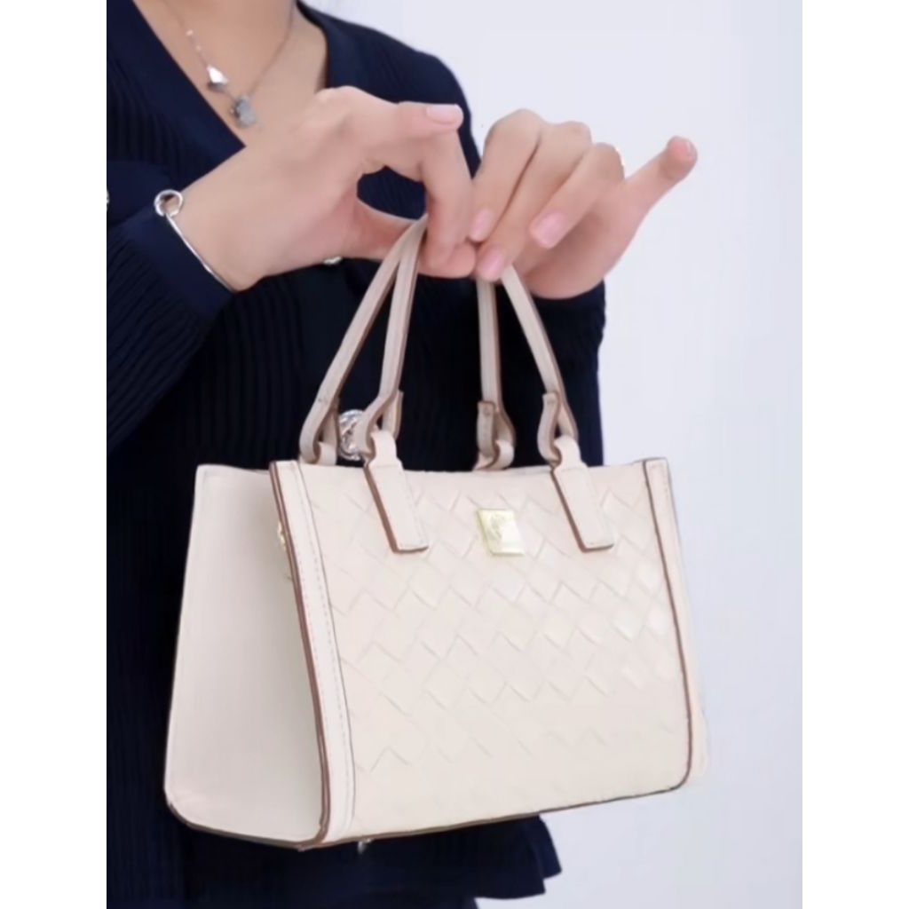 Les Catino Tas Temy Braided Tas Pesta Tas Tangan Tas Selempang Tas Kecil Tas Wanita