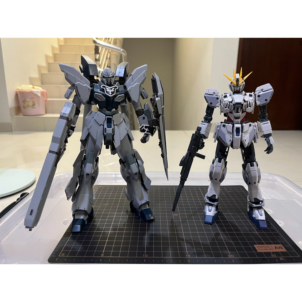 MG Narrative Gundam & Sinanju Stein