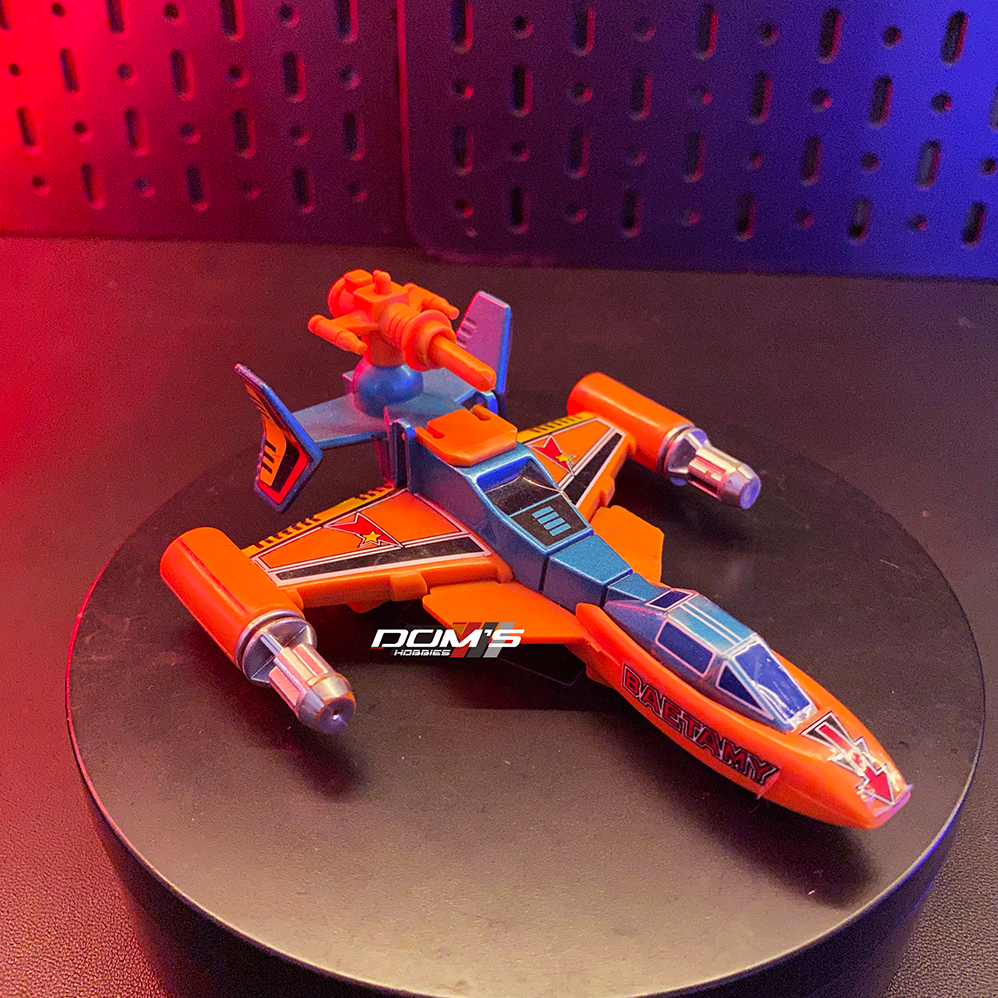 PESAWAT ULTRAMAN DX BAETAMY - POPYNICA - ULTRAMAN JONEUS