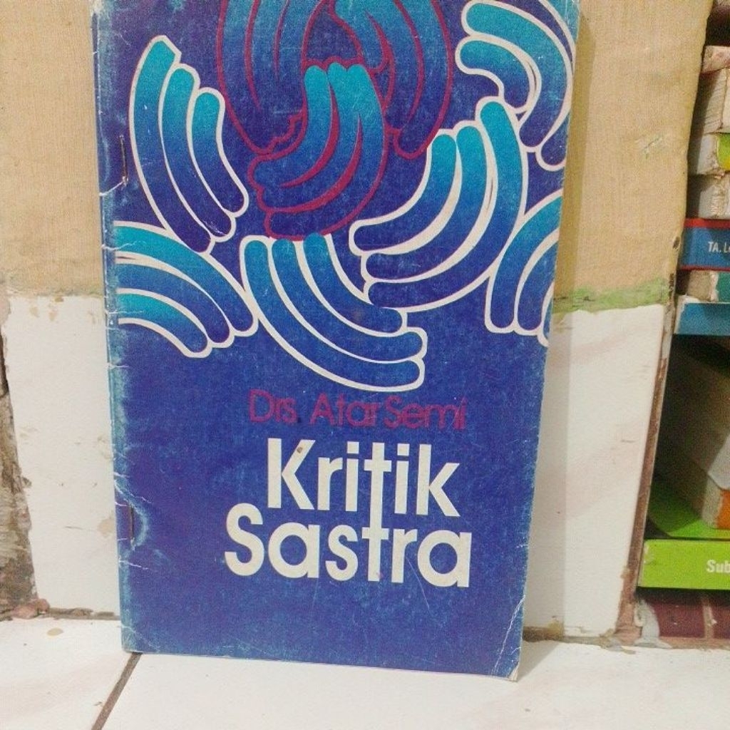 kritik sastra