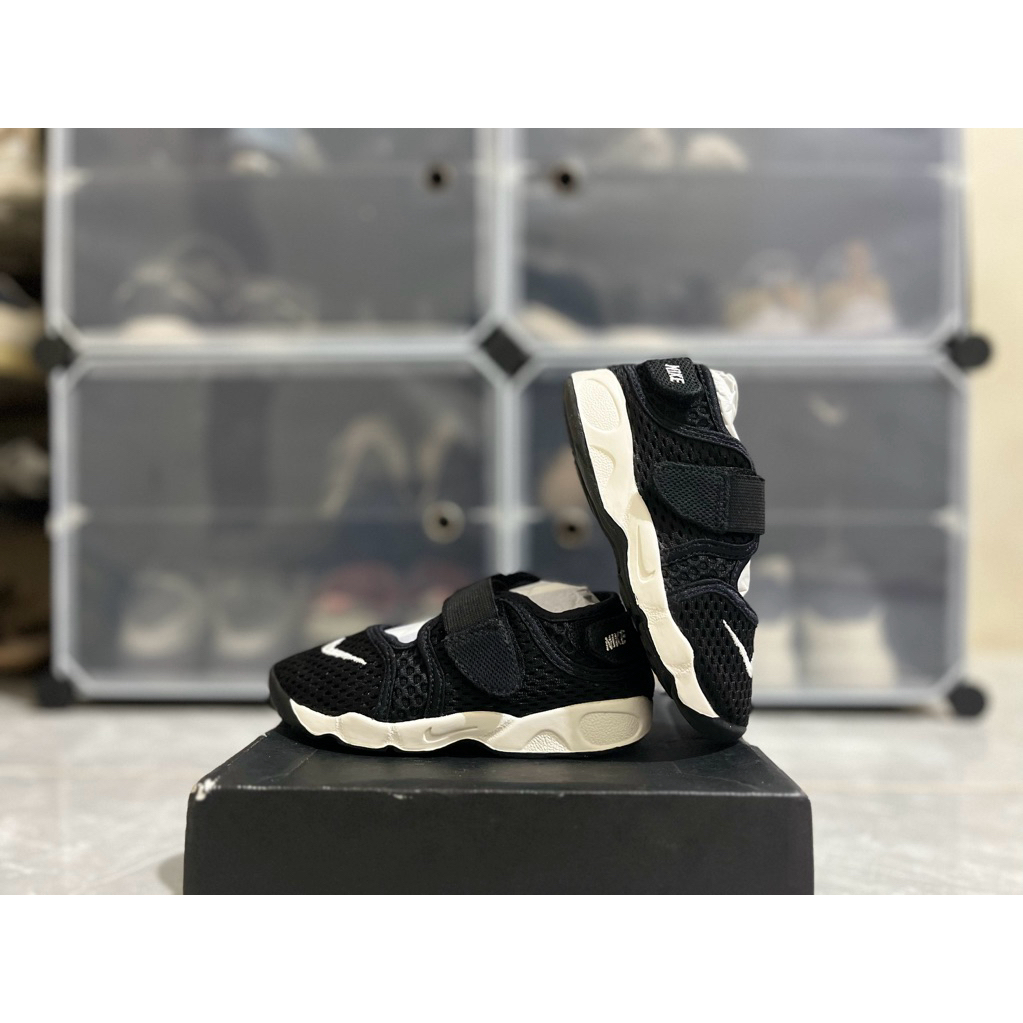 Sepatu Sendal Anak Preloved/Second Kids Nike Air Rift Size 26