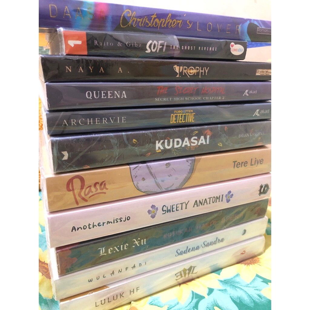 WAJIB BACA DESKRIPSI Preloved Buku Novel Original Sadena Sandra by Wulanfadi  / Sweety Anatomi by An