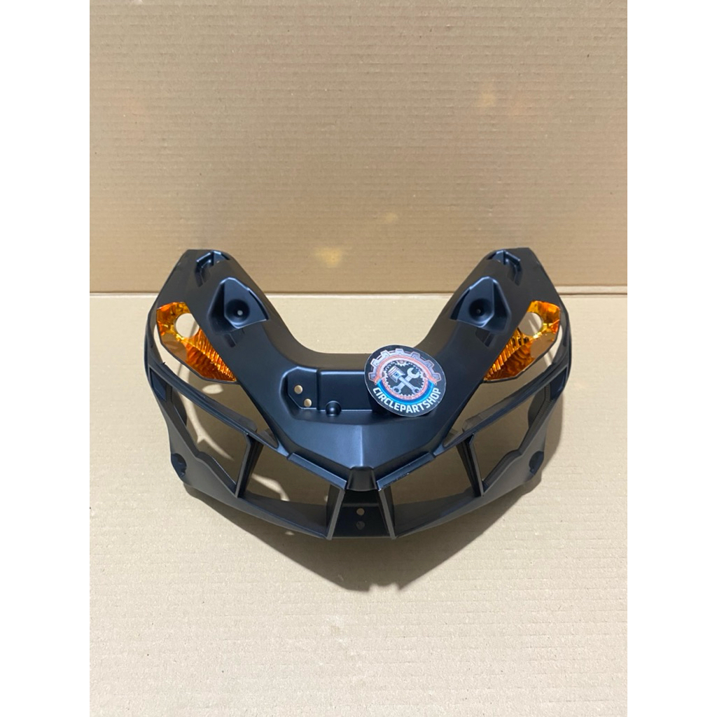 Frame Reflektor Tempat Alis Lampu Depan Vario 125 / 150 Led Old Custom Black Housing Sen Smoke Orang