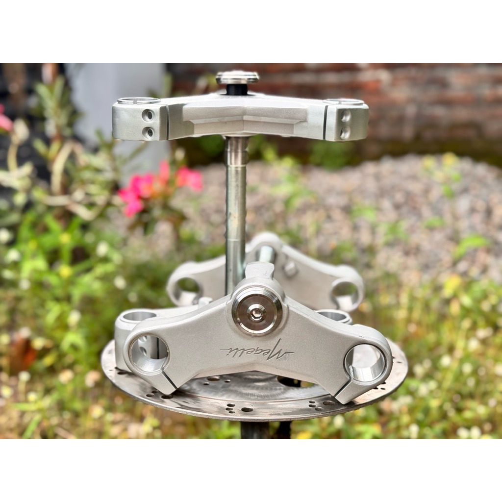 segitiga MEGELLI MIGELLI PNP CB GL MEGAPRO TIGER as diameter 33